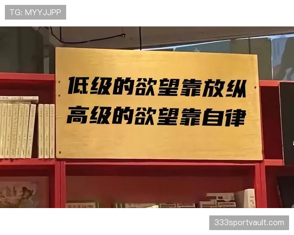 翁泓阳训练完直接啃鸡腿?这自律和放纵的切换也太真实了 翁泓阳训练完直接啃鸡腿?这自律和放纵的切换也太真实了